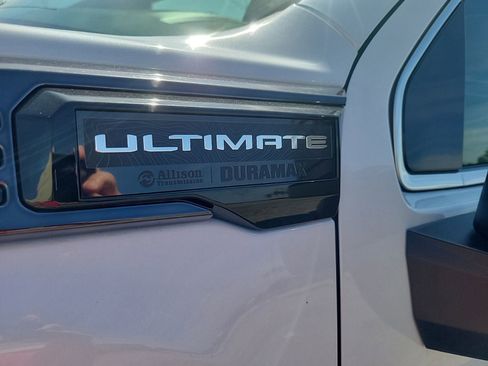 Used 2026 GMC Sierra 2500 Denali Ultimate AWD/4WD image 10