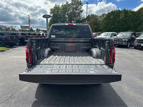 New 2025 Ford F150 Lariat w/ Equipment Group 501A Mid image 11