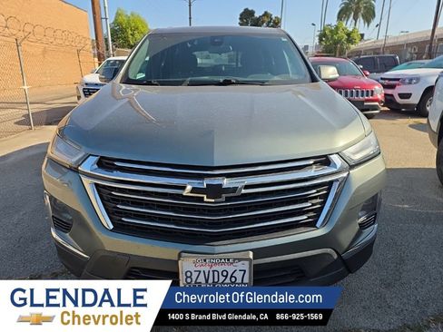 Used 2022 Chevrolet Traverse LT w/ LPO, Floor Liner Package FWD image 9