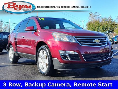 Used 2017 Chevrolet Traverse LT w/ Style and Technology Package image 1