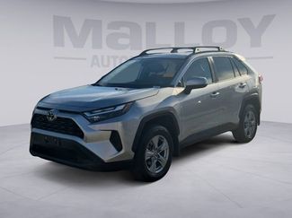 Used 2022 Toyota RAV4 XLE video 1