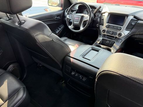 Used 2018 GMC Yukon SLT image 15
