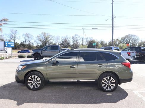 Used 2017 Subaru Outback 3.6R Touring w/ Popular Package #5A image 7