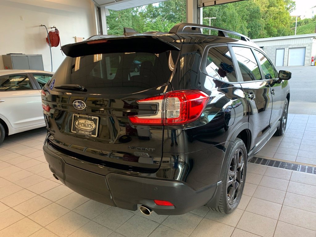 Used 2023 Subaru Ascent Onyx Edition Limited AWD/4WD image 18