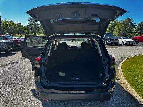 New 2026 Nissan Rogue SV image 11