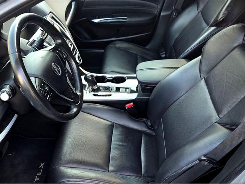 Used 2020 Acura TLX w/ Technology Package image 9