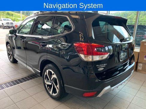 Used 2023 Subaru Forester Touring AWD/4WD image 8