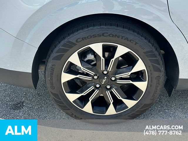 Used 2024 Kia Carnival EX FWD image 18