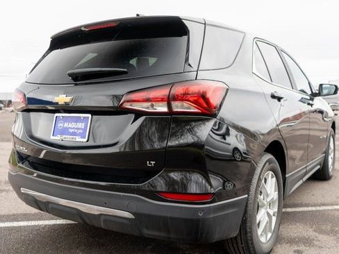 Used 2023 Chevrolet Equinox LT image 6