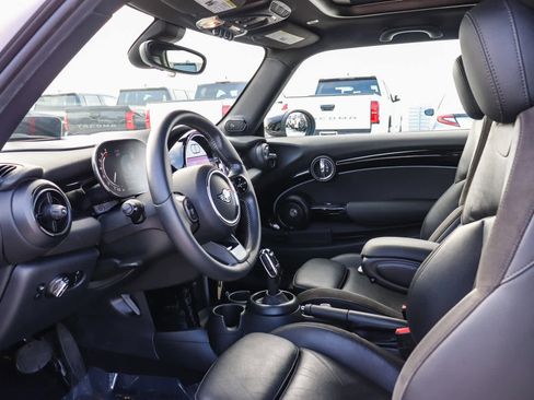 Used 2023 MINI Cooper S image 21