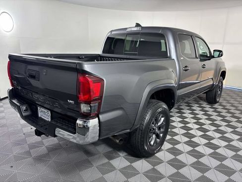 Used 2023 Toyota Tacoma SR5 AWD/4WD image 9