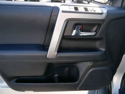 Used 2024 Toyota 4Runner SR5 Premium image 9