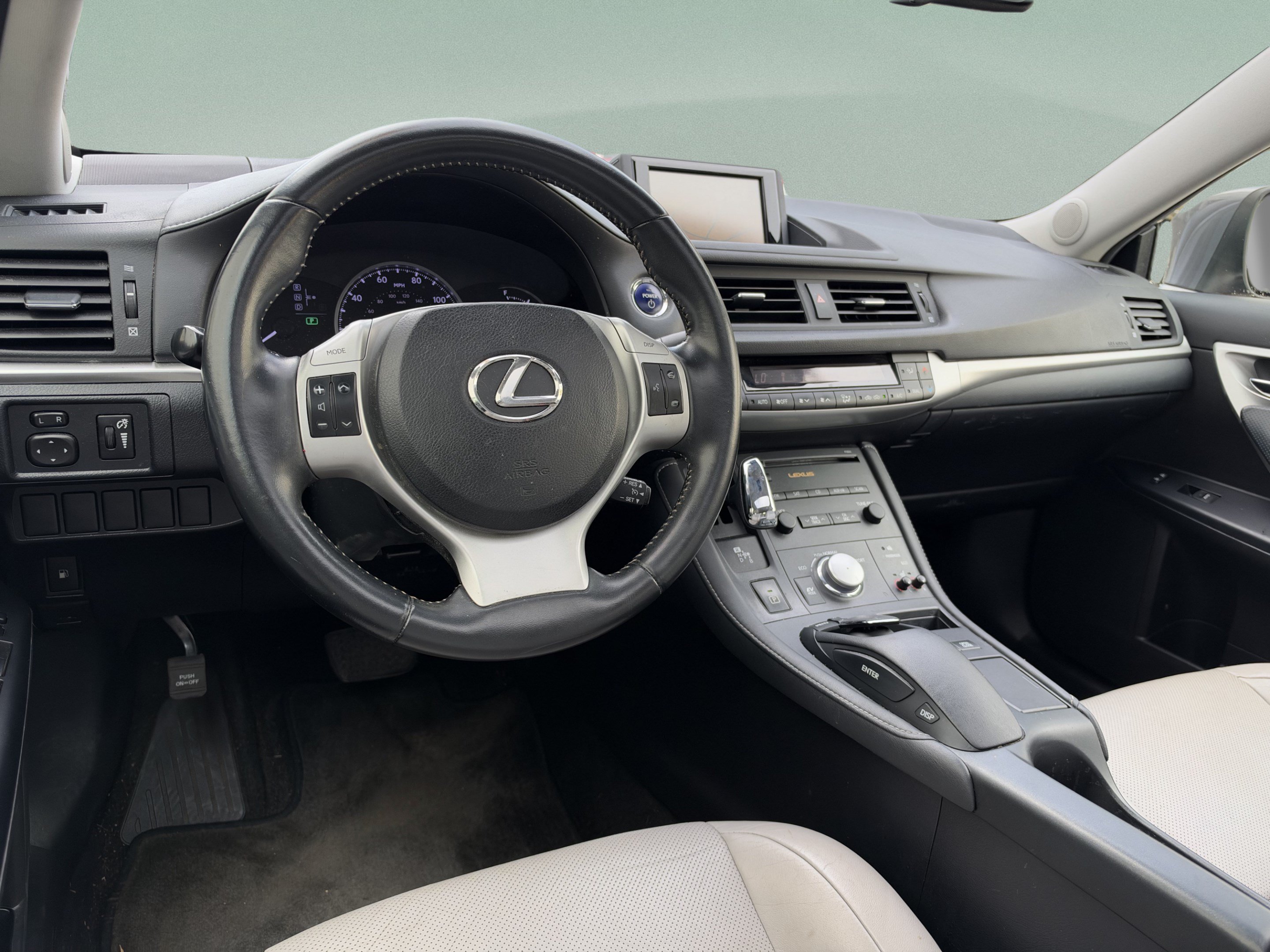 Used 2012 Lexus CT 200h Premium w/ Leather Pkg FWD image 29