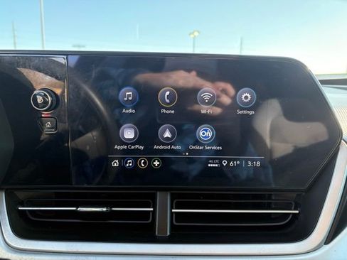 Used 2024 Chevrolet Trax LS image 23