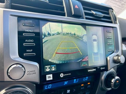 Certified 2022 Toyota 4Runner Limited AWD/4WD image 24