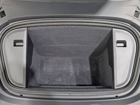 Used 2022 Audi e-tron GT Premium Plus w/ Performance Package image 34