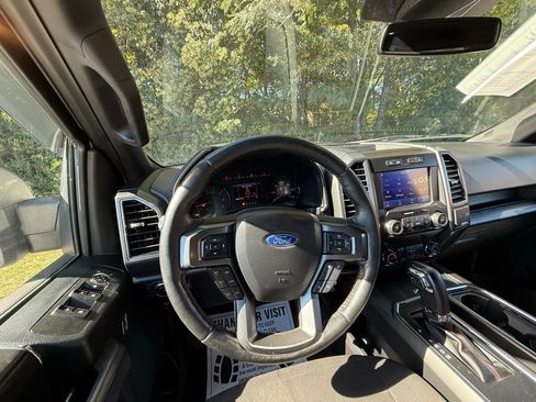 Used 2019 Ford F150 XLT w/ Equipment Group 302A Luxury image 19