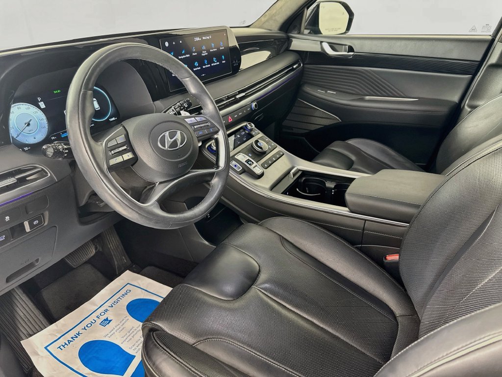 Used 2023 Hyundai Palisade Calligraphy w/ Cargo Package FWD image 9