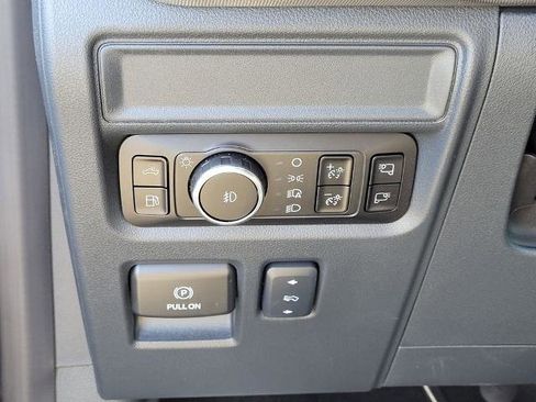 New 2025 Ford F150 Platinum w/ Equipment Group 702A High image 14