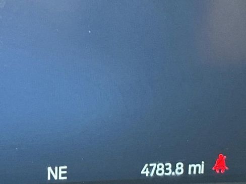 Used 2025 Ford F350 Lariat w/ Black Appearance Package image 25