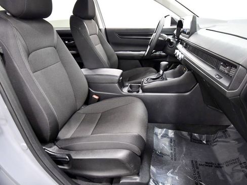 Certified 2025 Honda CR-V LX image 18