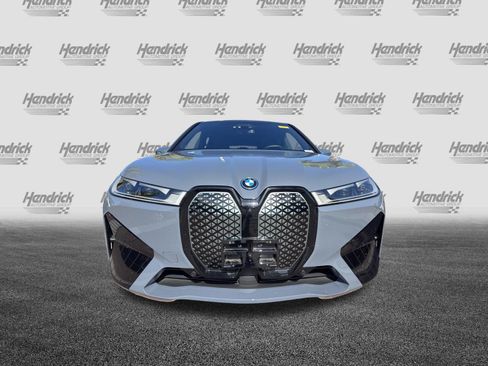 Used 2024 BMW iX xDrive50 w/ Premium Package AWD/4WD image 3