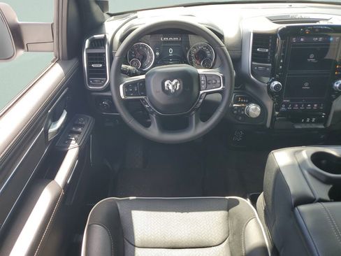 Used 2025 RAM 1500 Laramie AWD/4WD image 12