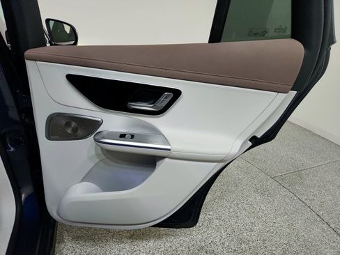 Certified 2023 Mercedes-Benz EQE 350+ 4MATIC SUV image 37