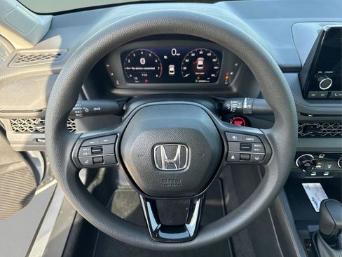 New 2025 Honda Accord LX image 14