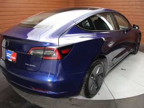 Used 2022 Tesla Model 3 Long Range image 18
