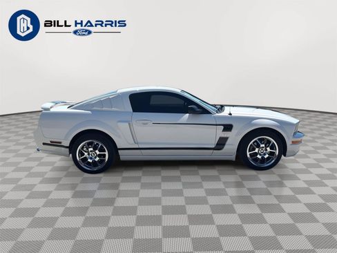 Used 2008 Ford Mustang GT RWD image 4
