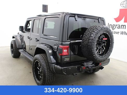 Used 2021 Jeep Wrangler Unlimited Sahara image 2