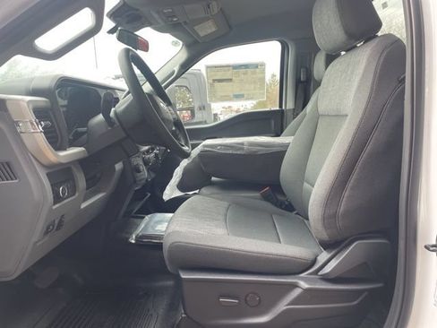 New 2026 Ford F550 4x4 Regular Cab Super Duty w/ XLT Value Package image 11