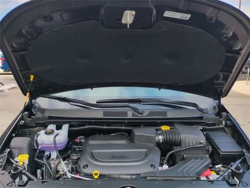 New 2026 Chrysler Pacifica Select image 15