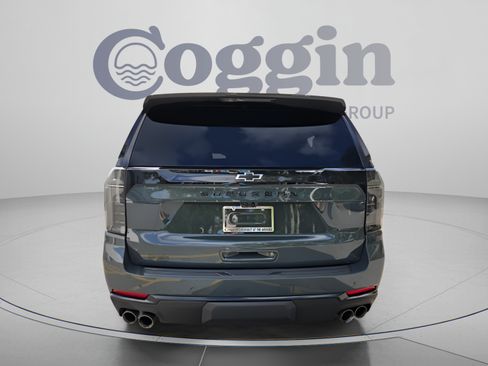 Used 2026 Chevrolet Suburban Z71 AWD/4WD image 4