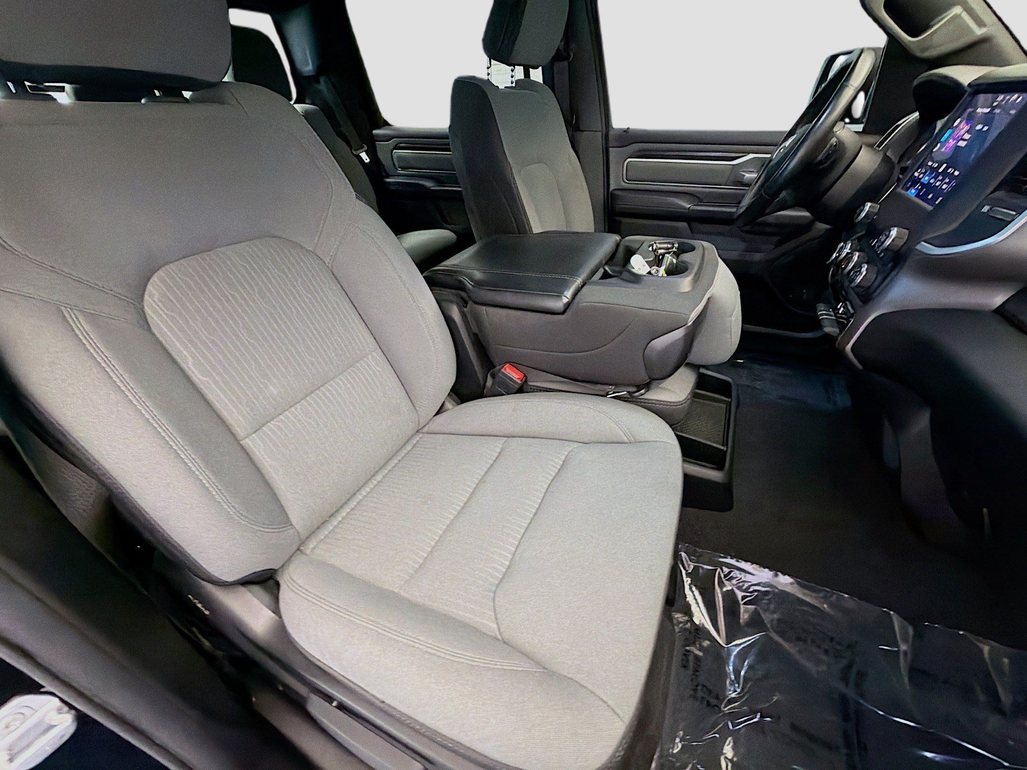 Used 2023 RAM 1500 Big Horn AWD/4WD image 15
