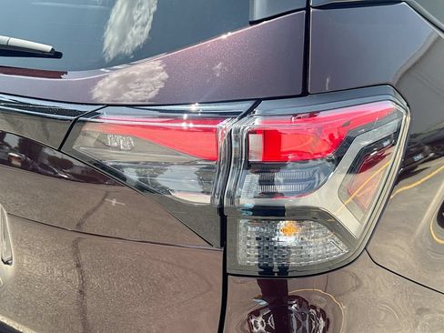 Used 2026 Subaru Forester Premium AWD/4WD image 32