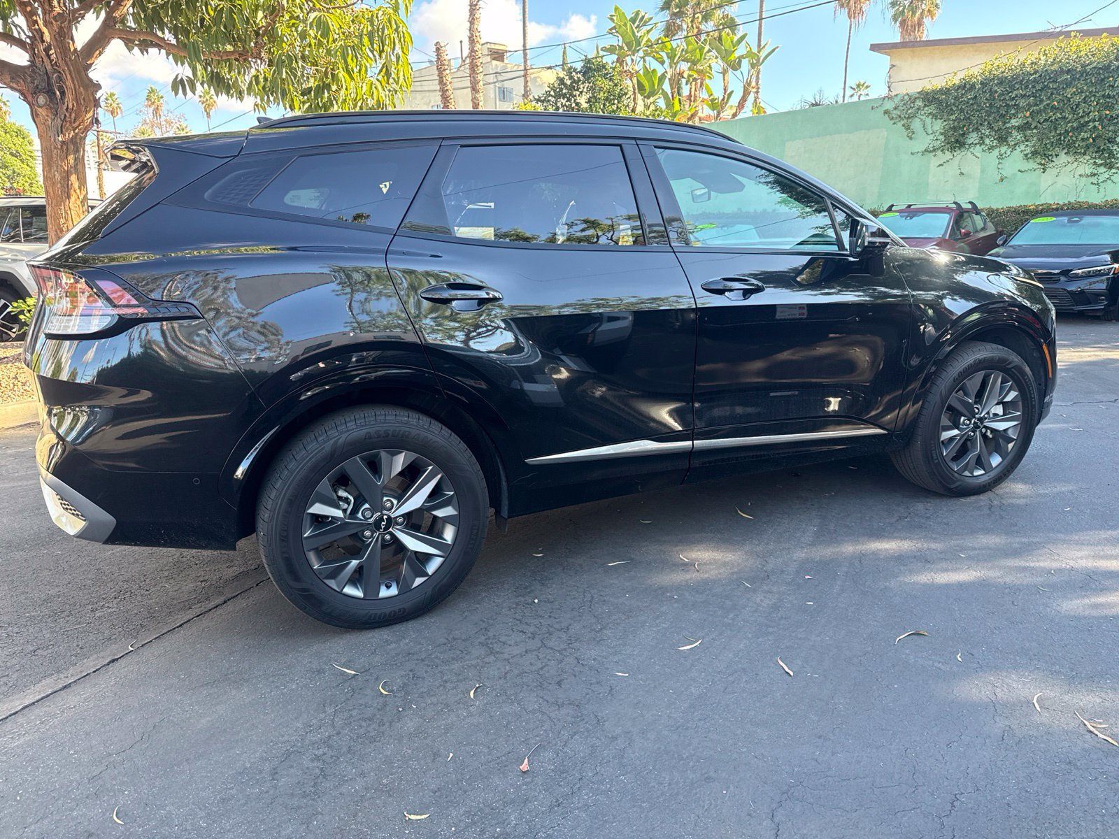 Used 2023 Kia Sportage SX Prestige AWD/4WD image 2