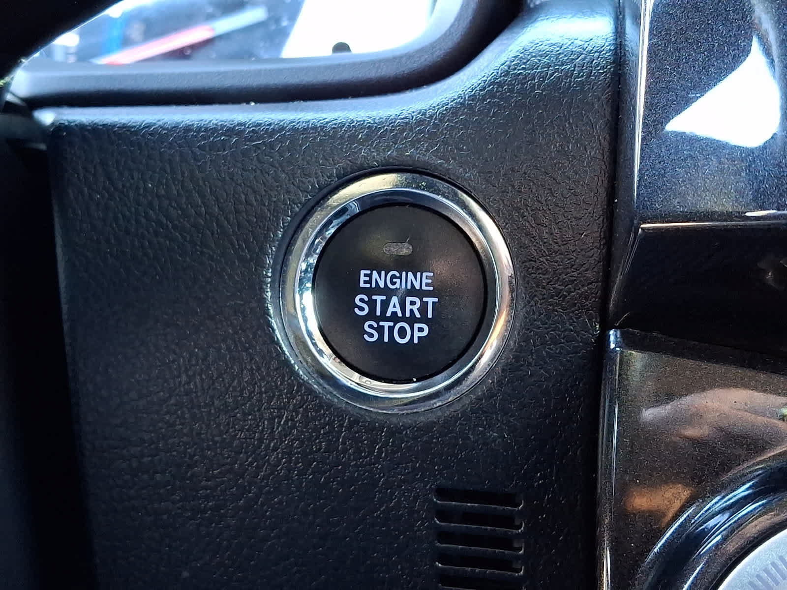 Used 2019 Toyota 4Runner Limited AWD/4WD image 27