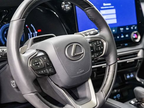 Used 2024 Lexus RX 350h w/ Convenience Package AWD/4WD image 21