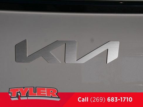 Used 2023 Kia Sportage X-Line w/ X-Line Premium Package image 16