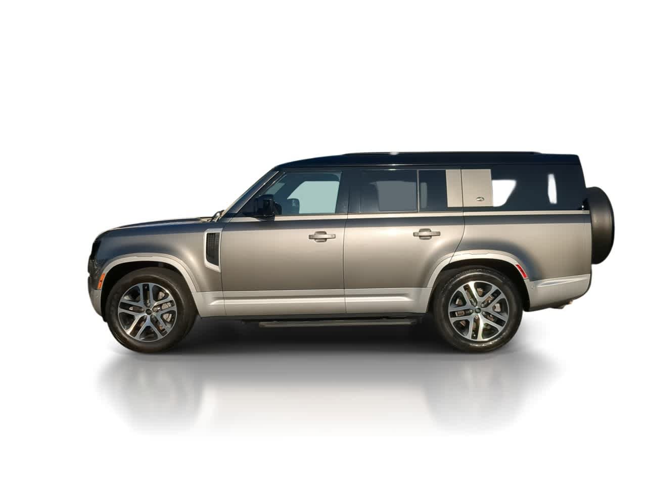 Used 2023 Land Rover Defender 130 S AWD/4WD image 5