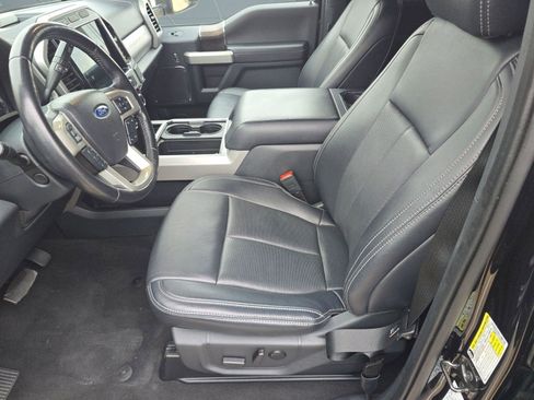 Used 2022 Ford F250 Lariat w/ Lariat Ultimate Package image 5