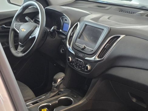 Certified 2024 Chevrolet Equinox LT FWD image 8