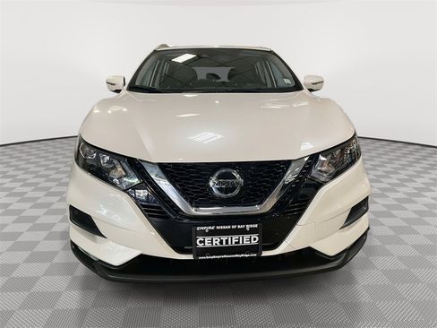 Used 2022 Nissan Rogue Sport SV w/ Technology Package image 8