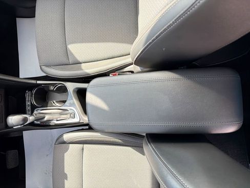 Used 2021 Buick Encore GX Preferred w/ Cold Weather Comfort Package image 33