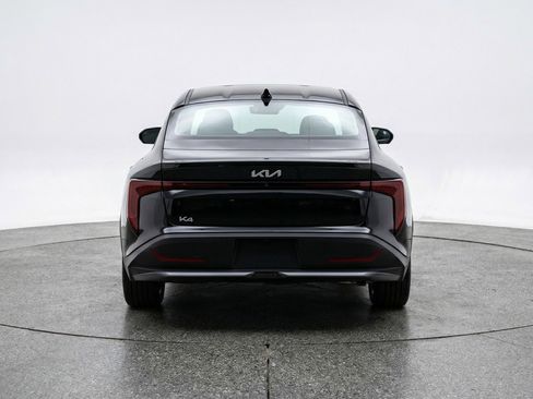 Used 2025 Kia K4 LXS image 7