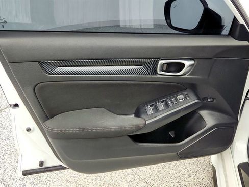 Used 2024 Honda Civic EX image 11