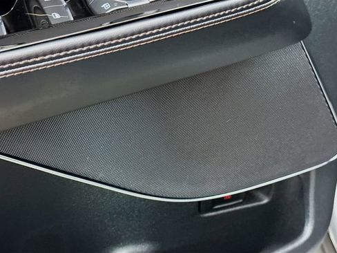 Used 2023 Lincoln Aviator Reserve w/ Equipment Group 201A image 19