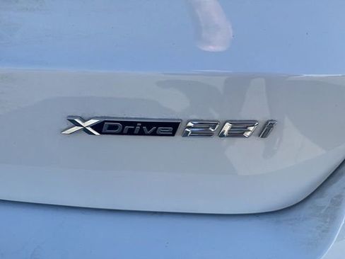 Certified 2024 BMW X1 xDrive28i w/ Convenience Package image 9
